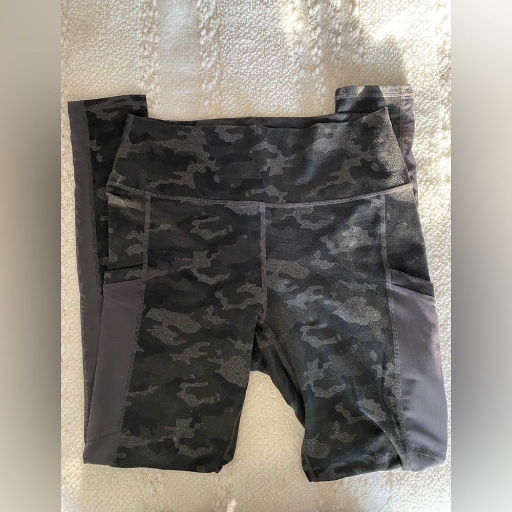 Fabletics Legging! - Picture 7 of 7